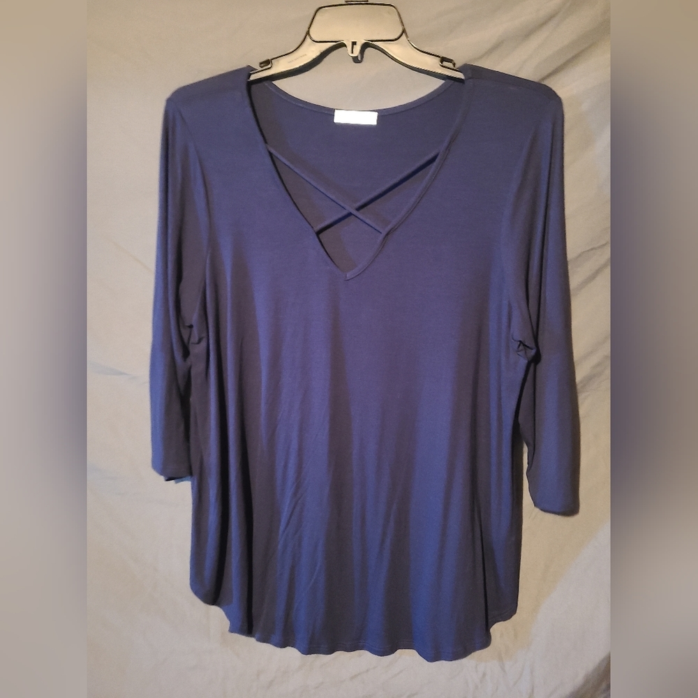 3/4 sleeve shirt criss cross front